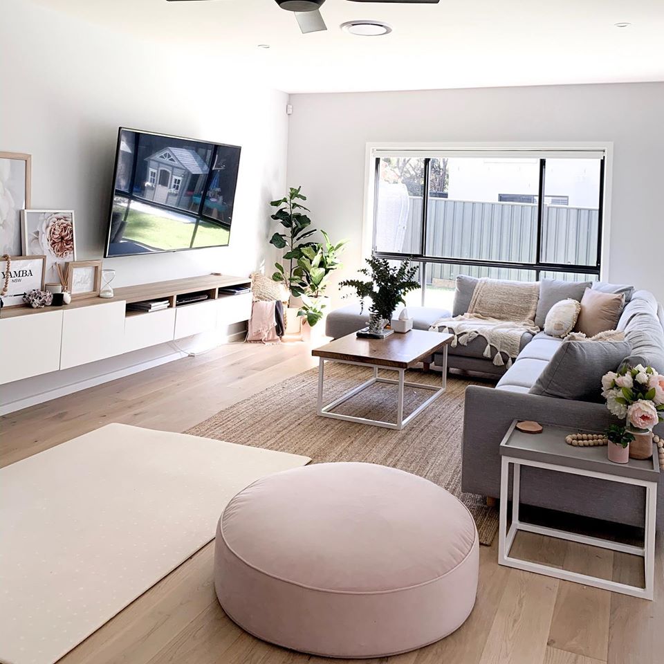 VIRTUAL STYLING CONSULTATION